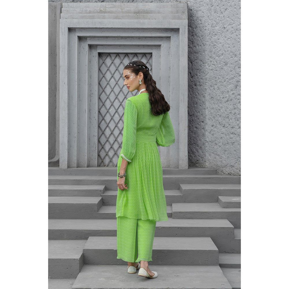 Chhavvi Aggarwal Women Printed Green Kurta with Palazzo (Set of 2)