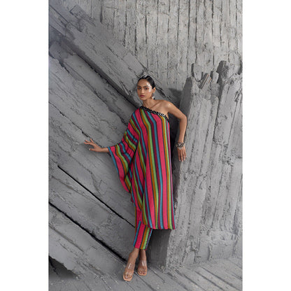 Chhavvi Aggarwal Women Printed Multi-Color Kaftan with pant (Set of 2)