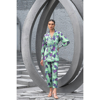 Chhavvi Aggarwal Women Floral Green Jacket with Pant (Set of 2)