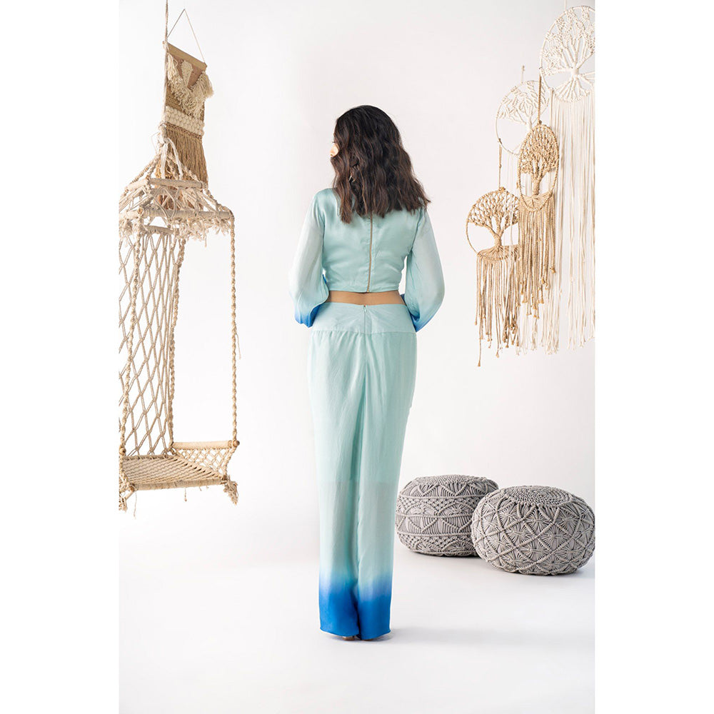 Chhavvi Aggarwal Women Ombre Blue Crop Top with Skirt (Set of 2)