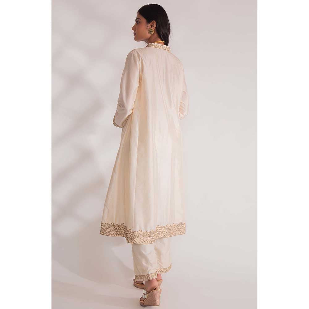 CHHAYA MEHROTRA Ivory Dhriti Kurta with Pant (Set of 2)