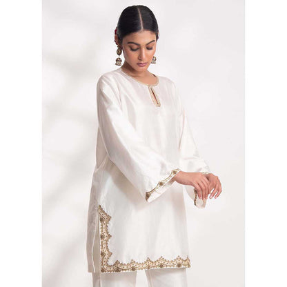 CHHAYA MEHROTRA Ivory Lekha Kurti with Pant (Set of 2)