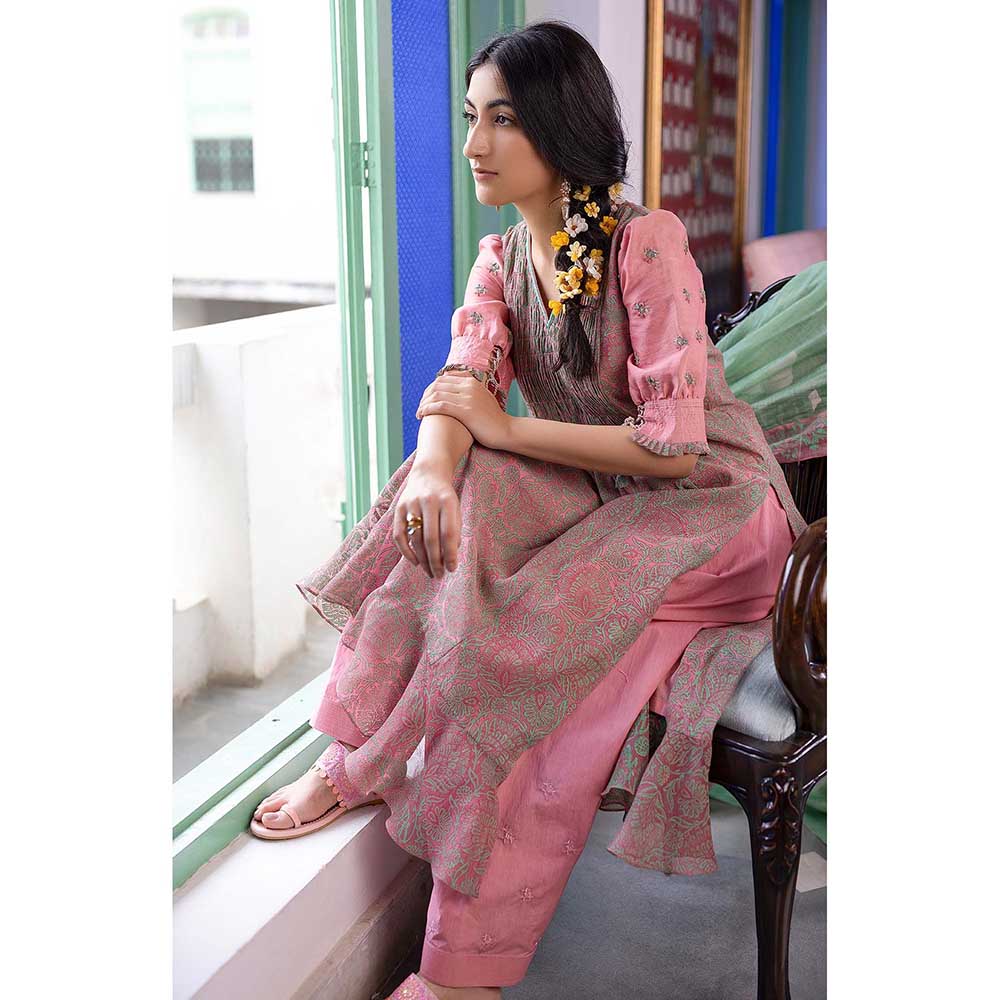 CHHAYA MEHROTRA Pink Raadhya Kurta with Pant and Dupatta (Set of 3)