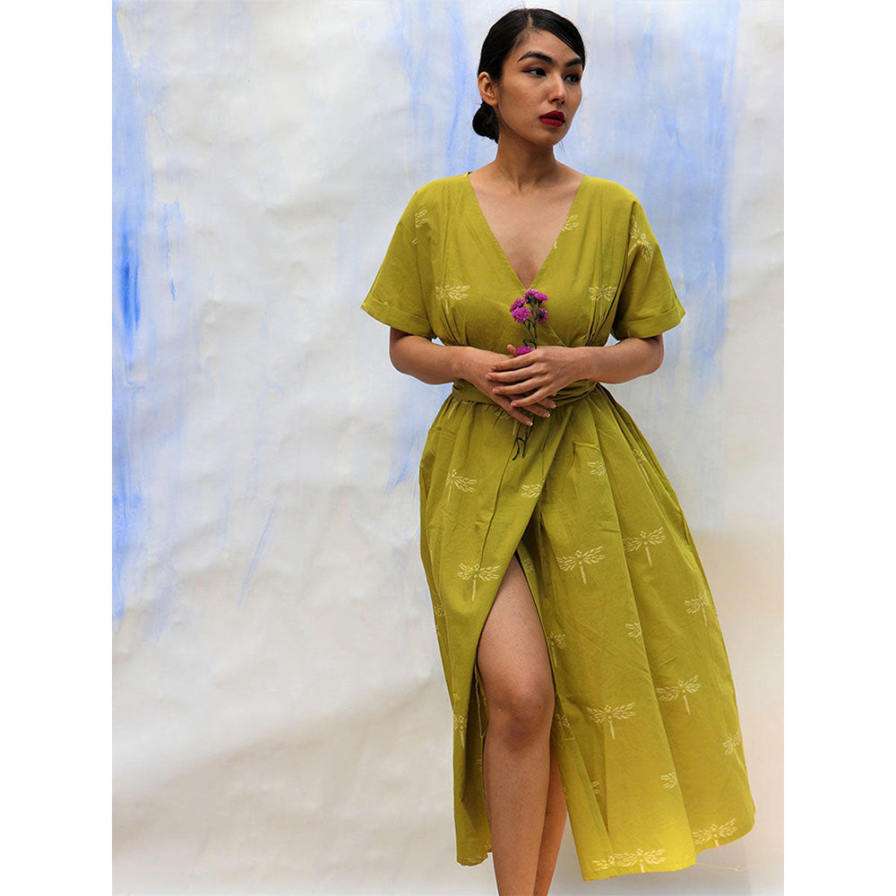 Chidiyaa SKD Parrot Green Handprinted V Neck Pure Cotton Dress