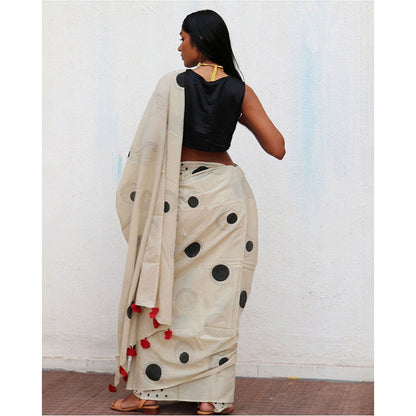 Chidiyaa Snowflakes Cotton Saree Fmtm with Unstitched Blouse