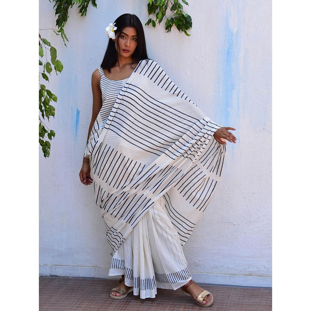 Chidiyaa Vanilla Moon Pearl Essence Handblock Printed Mulmul Cotton Saree with Unstitched Blouse