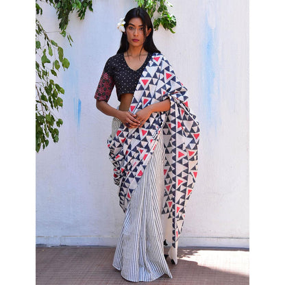 Chidiyaa Vanilla Moon Twilight Sparkle Handblock Printed Mulmul Cotton Saree with Unstitched Blouse