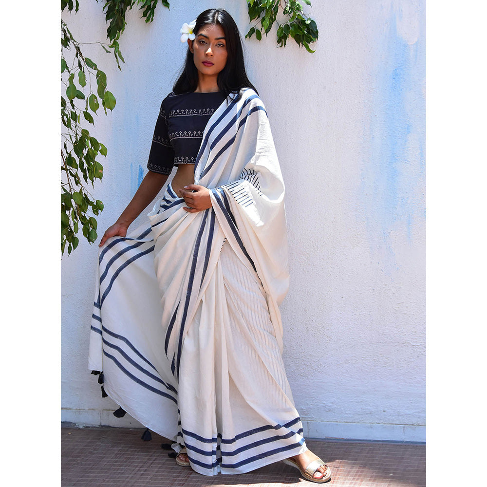 Chidiyaa Vanilla Moon Pearl Mist Handblock Printed Mulmul Cotton Saree with Unstitched Blouse