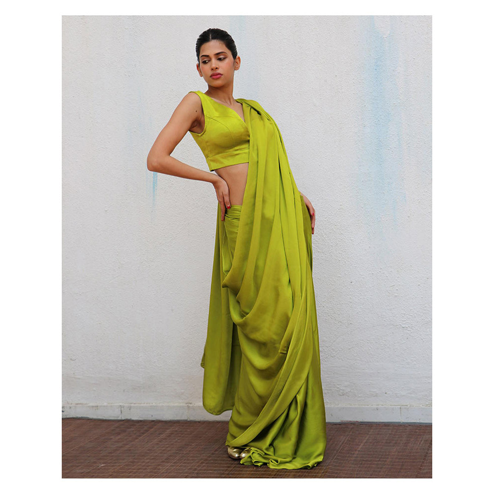 Chidiyaa Green Cari Modal Silk Saree