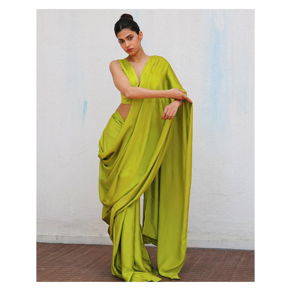 Chidiyaa Green Cari Modal Silk Saree