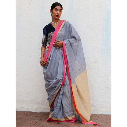 Chidiyaa Holika Fiza Handwoven Cotton Saree with Unstitched Blouse