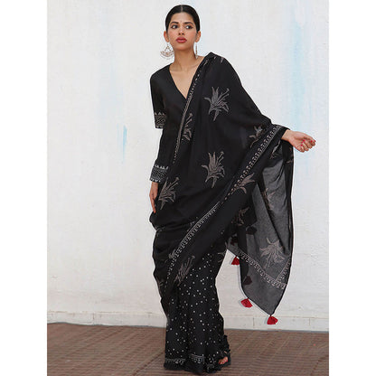 Chidiyaa Nomad Isla Cotton Saree with Unstitched Blouse