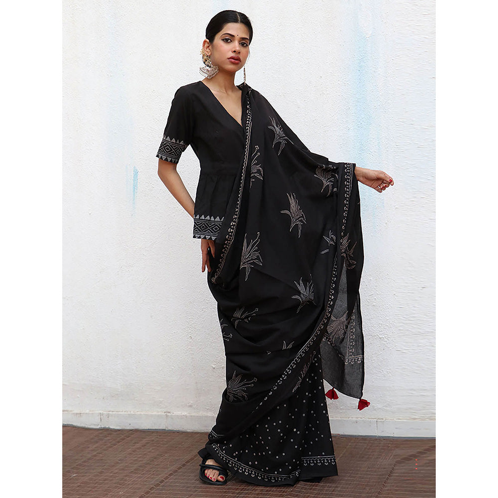 Chidiyaa Nomad Isla Cotton Saree with Unstitched Blouse