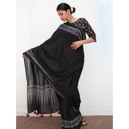 Chidiyaa Nomad Barbara Cotton Saree with Unstitched Blouse