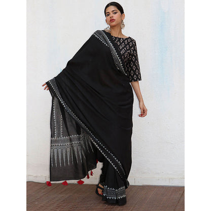 Chidiyaa Nomad Barbara Cotton Saree with Unstitched Blouse