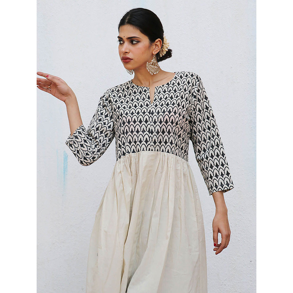 Chidiyaa Nomad Roohi Block printed Kurta with Pant (Set of 2)