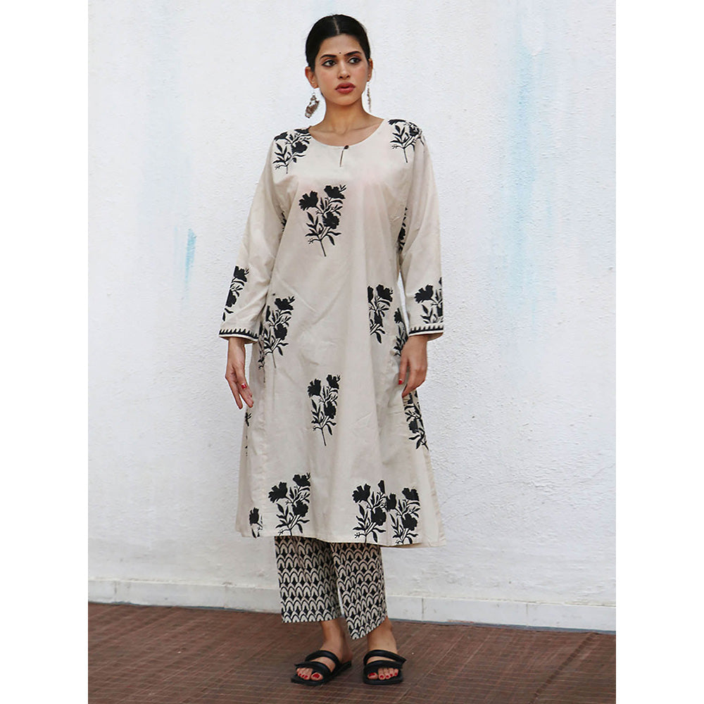 Chidiyaa Nomad Saira Block printed Kurta with Pant (Set of 2)
