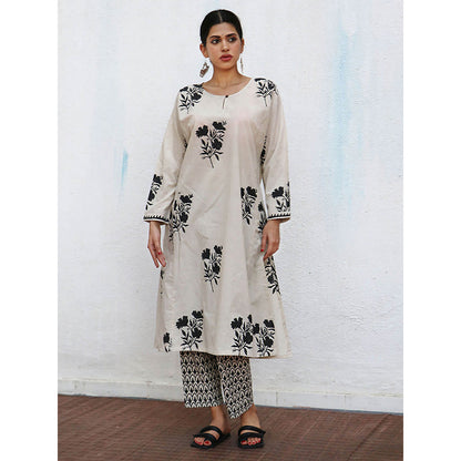 Chidiyaa Nomad Saira Block printed Kurta with Pant (Set of 2)