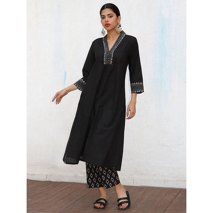 Chidiyaa Nomad Annalise Block printed Cotton Kurta Set (Set of 2)