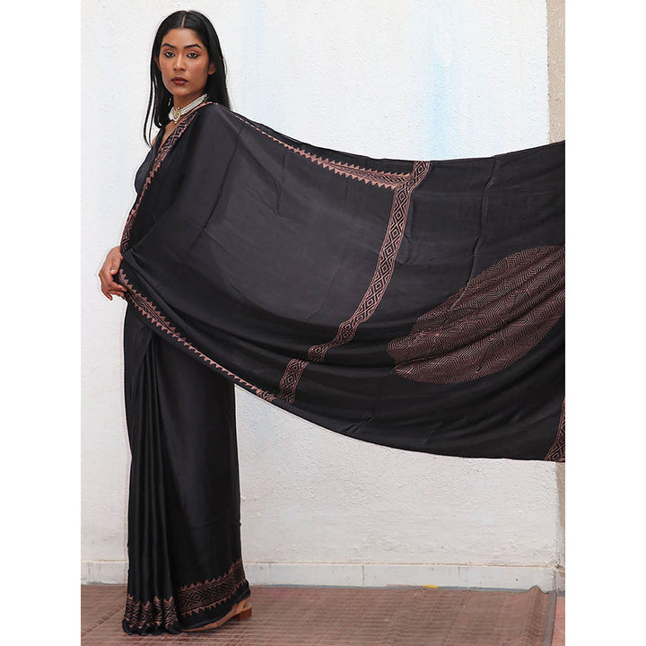 Chidiyaa Where the Wind Flows Piharavaa Printed Modal Silk Saree with Unstitched Blouse