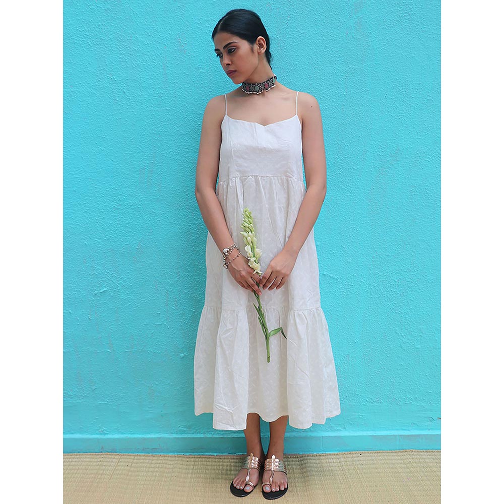 Chidiyaa Safed Abha Cotton Midi Dress