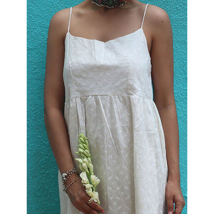 Chidiyaa Safed Abha Cotton Midi Dress