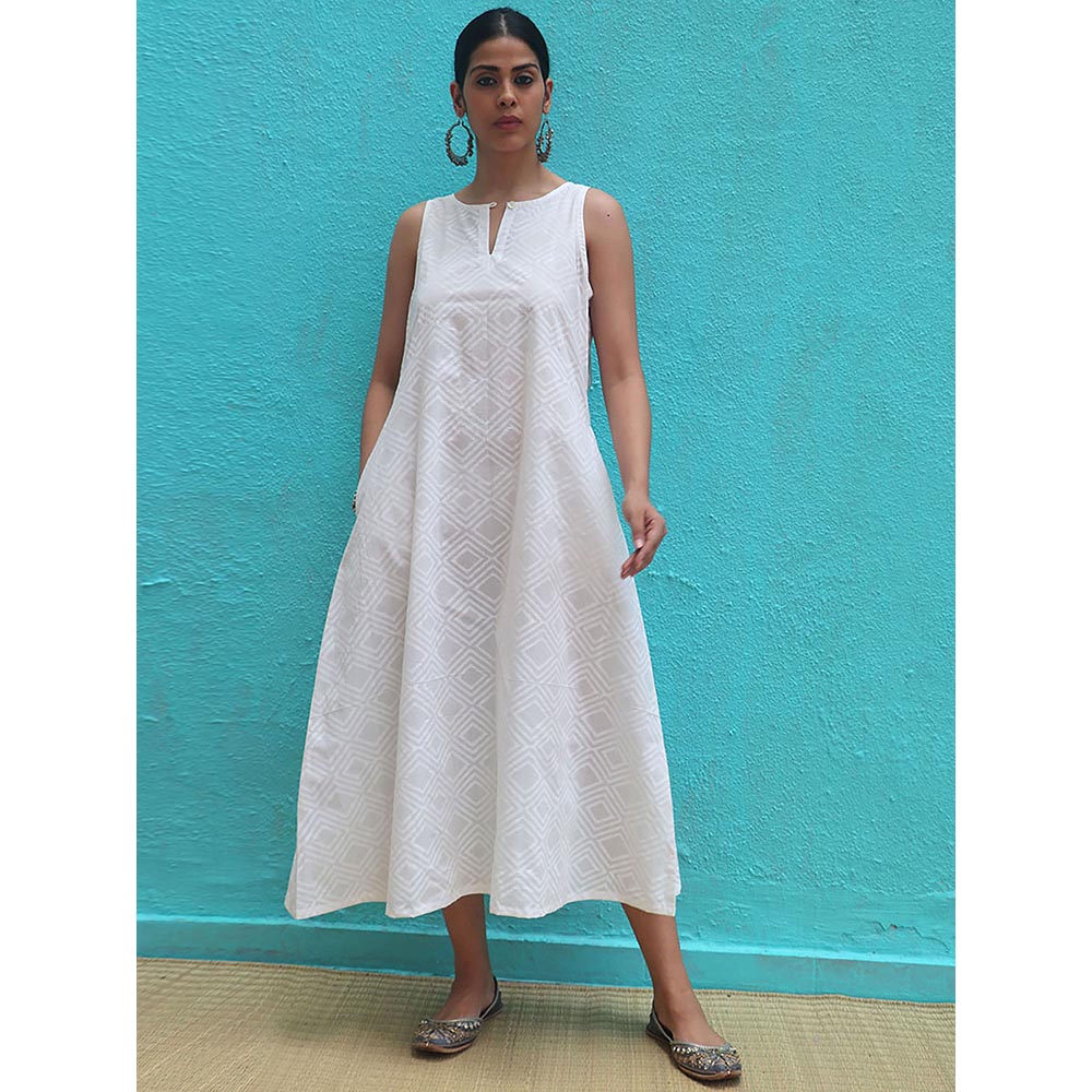 Chidiyaa Safed Ziva White Cotton Block Printed Midi Dress