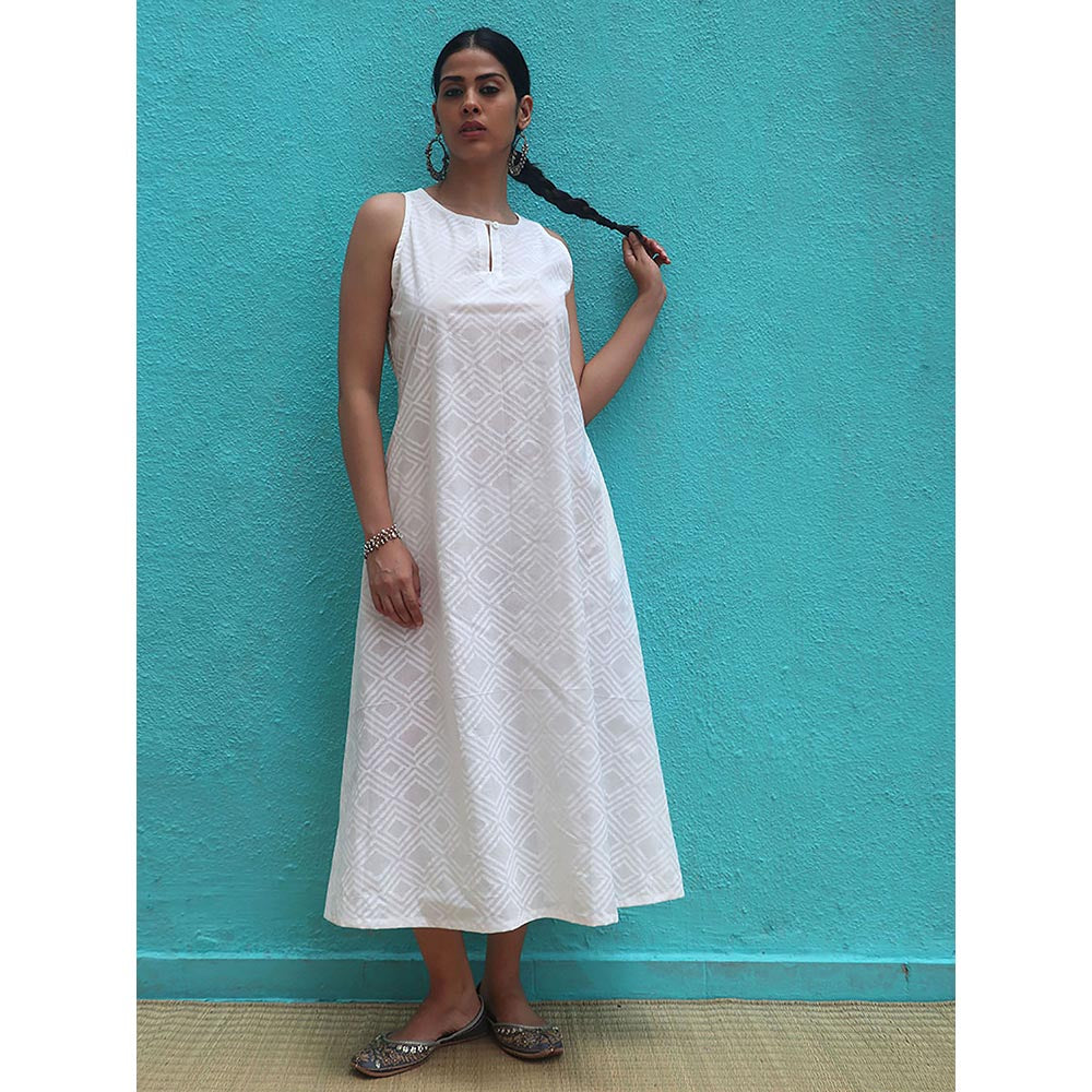 Chidiyaa Safed Ziva White Cotton Block Printed Midi Dress
