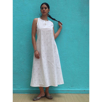 Chidiyaa Safed Ziva White Cotton Block Printed Midi Dress