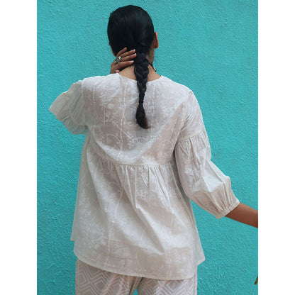 Chidiyaa Safed Annamaria Cotton Floral Print Top