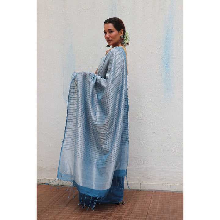 Chidiyaa Jheel Anumeha Handwoven Linen Zari Saree without Blouse