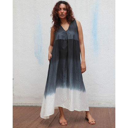 Chidiyaa Daydreaming In Monochrome Blackberry Matcha Printed Cotton Dress