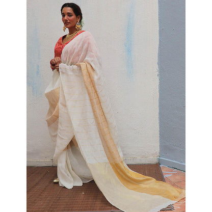 Chidiyaa Onam Udaya Handwoven Linen Zari Saree with Unstitched Blouse