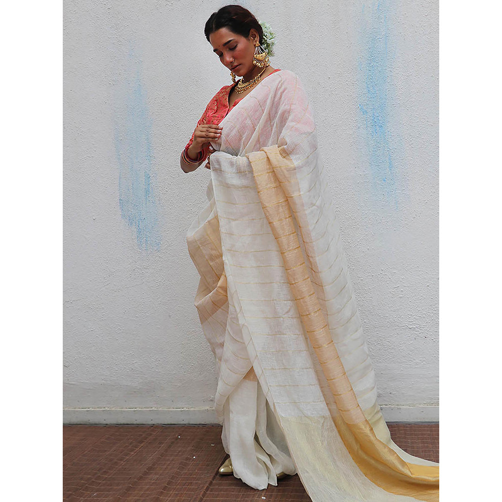 Chidiyaa Onam Udaya Handwoven Linen Zari Saree with Unstitched Blouse