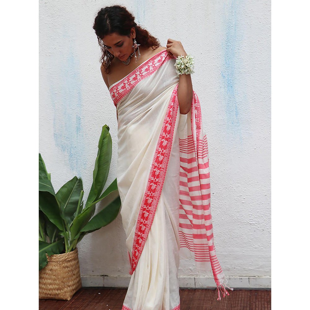 Chidiyaa Uma Trinetra Handwoven Linen Cotton Jamdani Saree with Unstitched Blouse