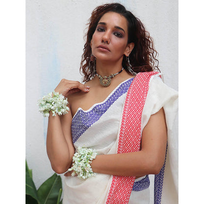 Chidiyaa Uma Katyayani Handwoven Linen Cotton Jamdani Saree with Unstitched Blouse