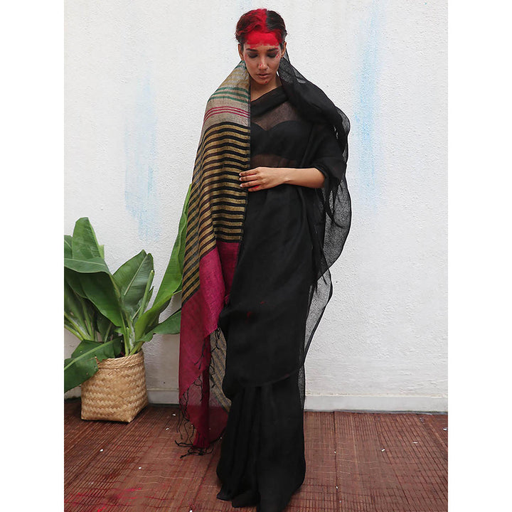 Chidiyaa Kaali Kalavati Handwoven Linen Saree with Unstitched Blouse