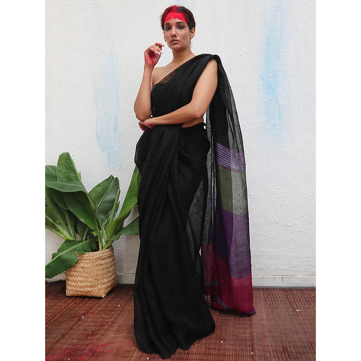 Chidiyaa Kaali Brahmi Handwoven Linen Saree with Unstitched Blouse