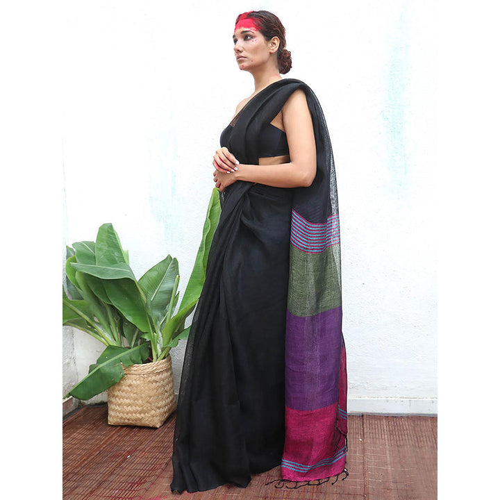 Chidiyaa Kaali Brahmi Handwoven Linen Saree with Unstitched Blouse