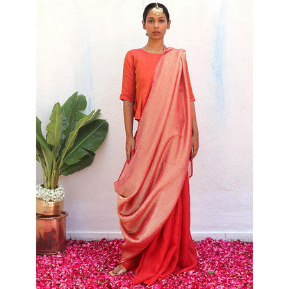 Chidiyaa Red Eknoor Abhati Handwoven Linen Zari Saree without Blouse