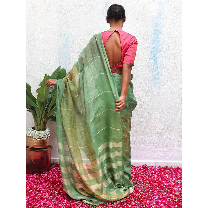 Chidiyaa Green Eknoor Deep Thika Handwoven Linen Zari Saree without Blouse