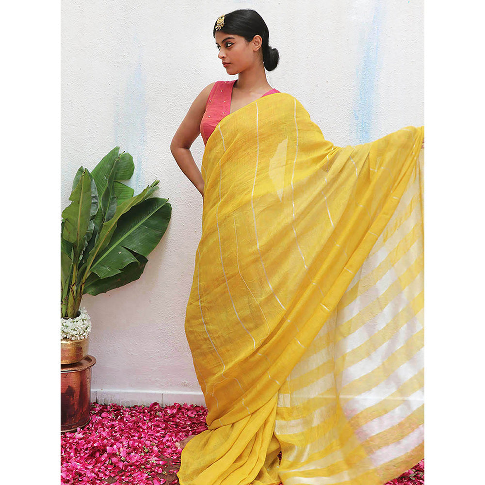 Chidiyaa Yellow Eknoor Arunima Handwoven Linen Zari Saree without Blouse