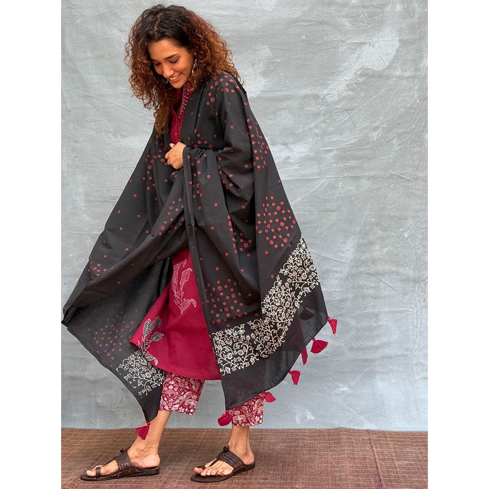 Chidiyaa Black Soil Hymn Of Hills Ed Cotton Dupatta