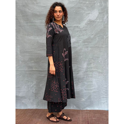 Chidiyaa Soil Dewlit Glow Block Printed Cotton Kurta