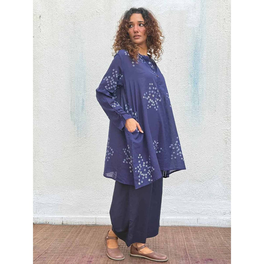 Chidiyaa Navy Blue Indi-Glow Bandhej Cotton Kurti