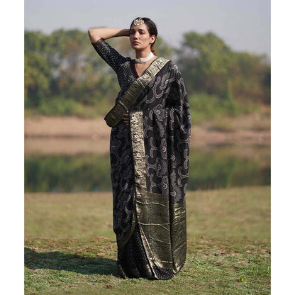 Chidiyaa Rang Barse Rasika Block Print Dola Silk Saree