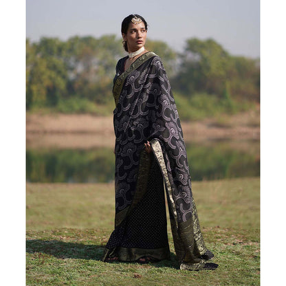Chidiyaa Rang Barse Rasika Block Print Dola Silk Saree