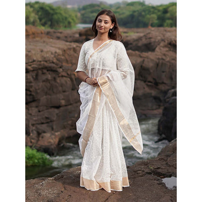 Chidiyaa Safed Birch Moon Kota Doria White Block Printed Saree with Unstitched Blouse