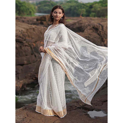 Chidiyaa Safed Birch Moon Kota Doria White Block Printed Saree with Unstitched Blouse