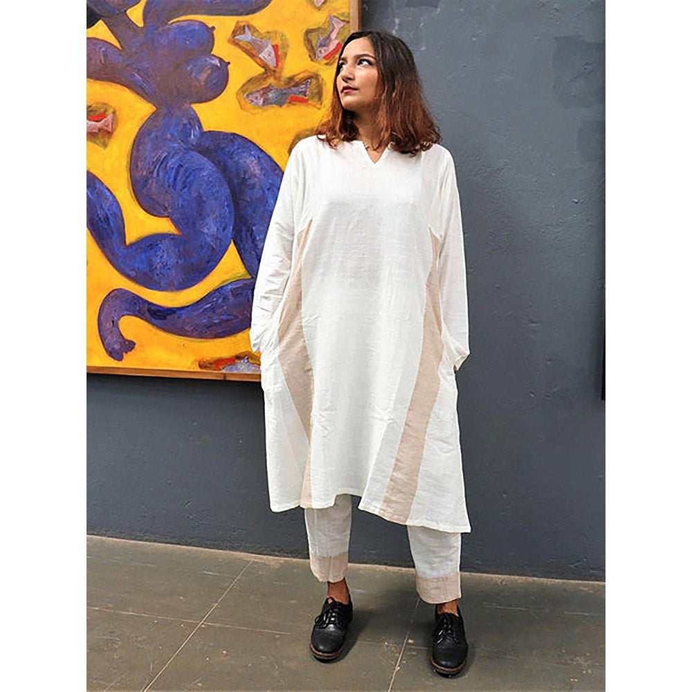 Chidiyaa Handwoven Cotton Milk Kurta with Pant